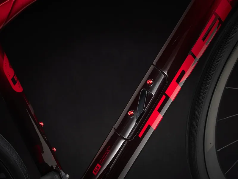 Trek Domane SLR 9 Gen 4 Carbon Road Bike 2025 in Red Carbon Smoke-5